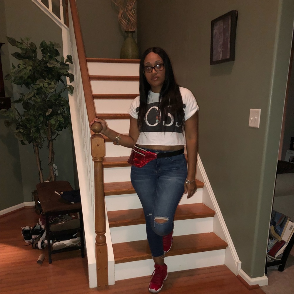 Meet your Posher, Latoya